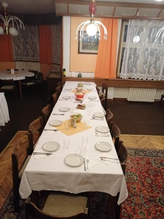 Hotel Vetrov Vysoké nad Jizerou Exteriör bild